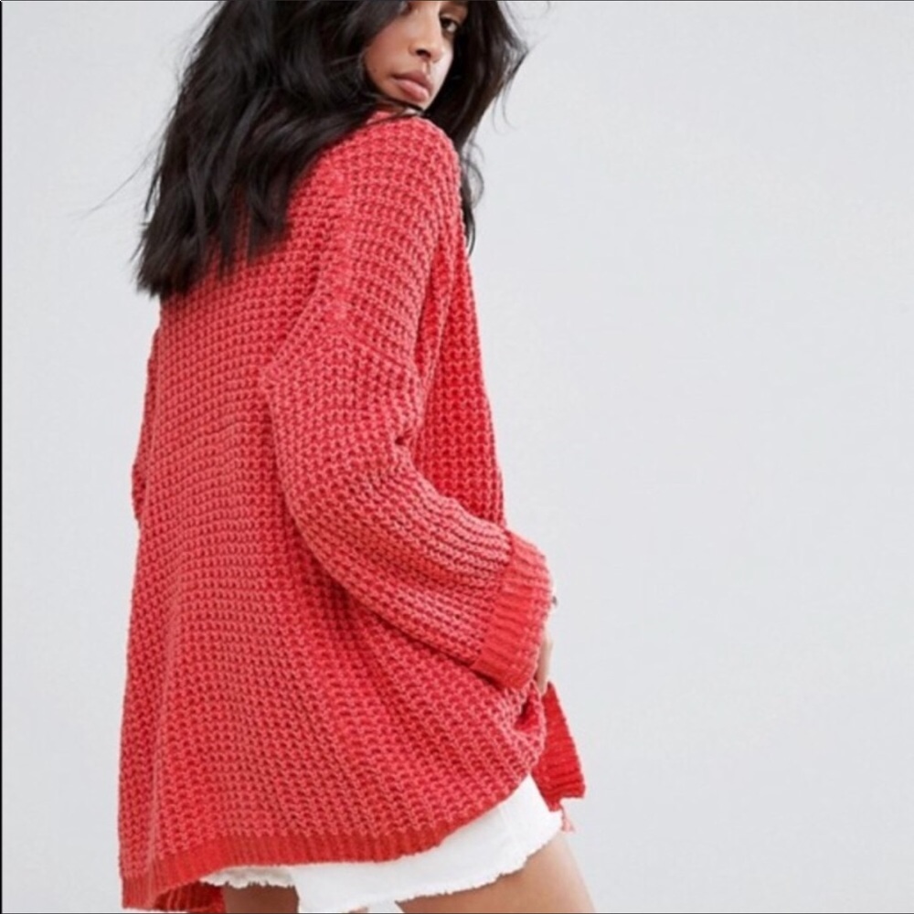 Lowest price drop!!! Free People Sweater - Picture 3 of 7